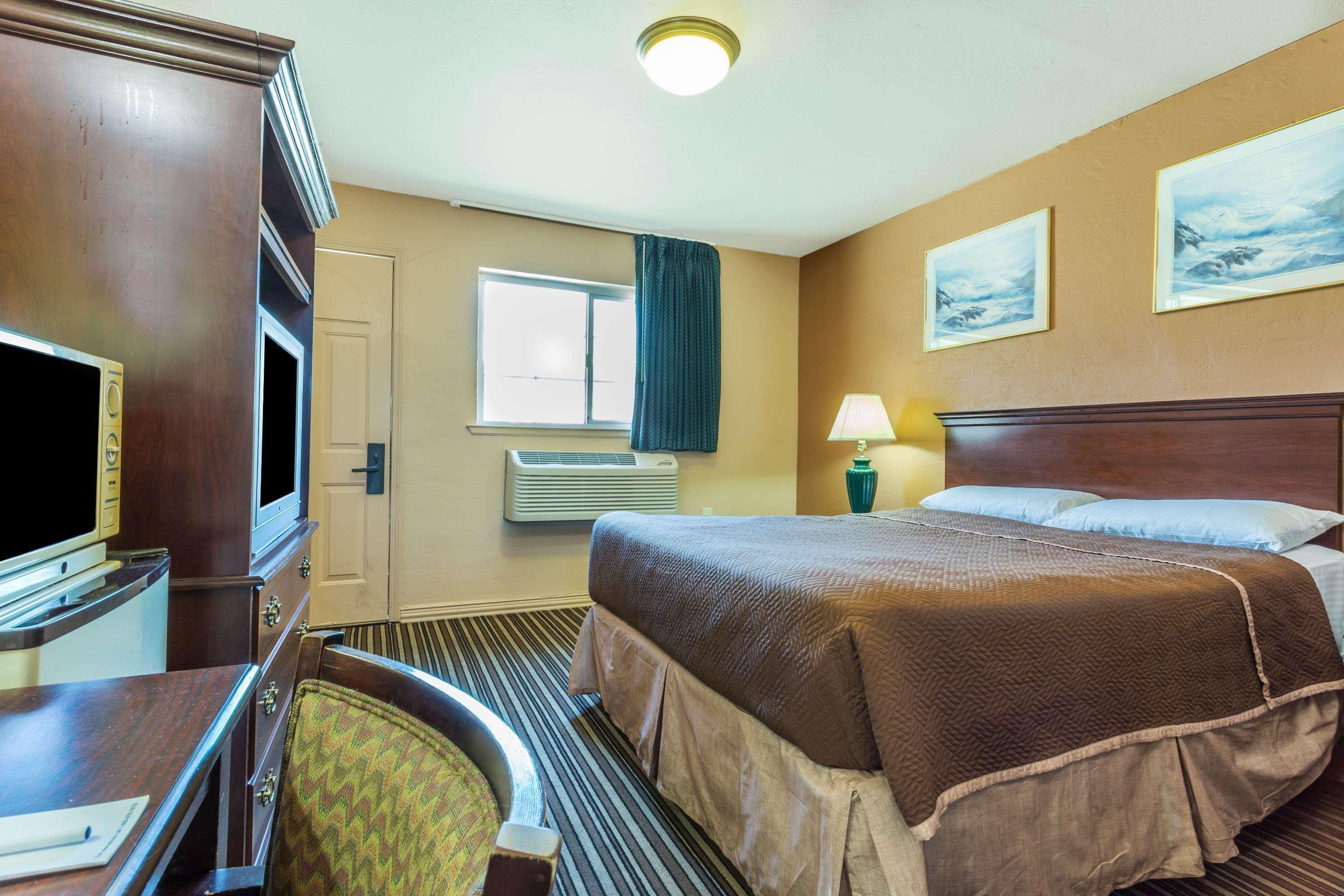 Hotel Yosemite Parkway Merced Zewnętrze zdjęcie