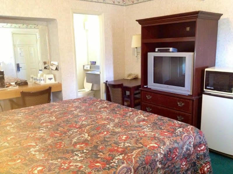 Hotel Yosemite Parkway Merced Zewnętrze zdjęcie